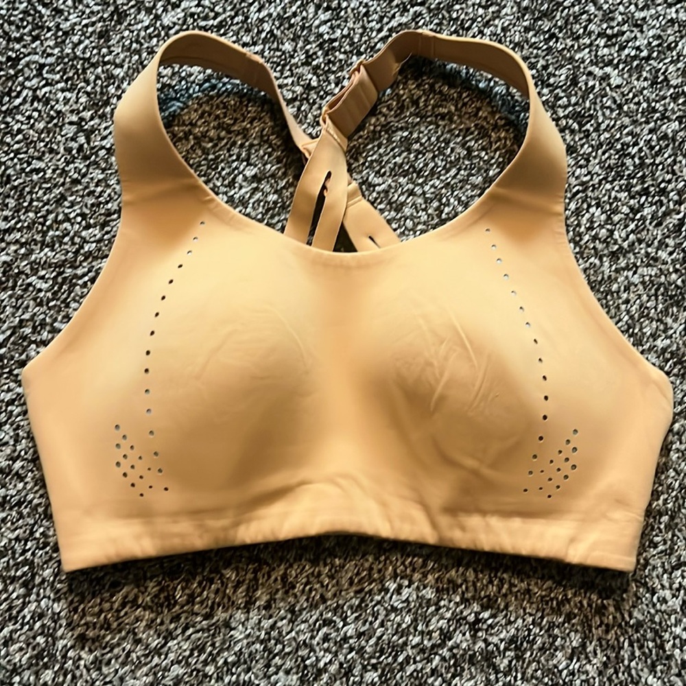 Lululemon Air Support Bra